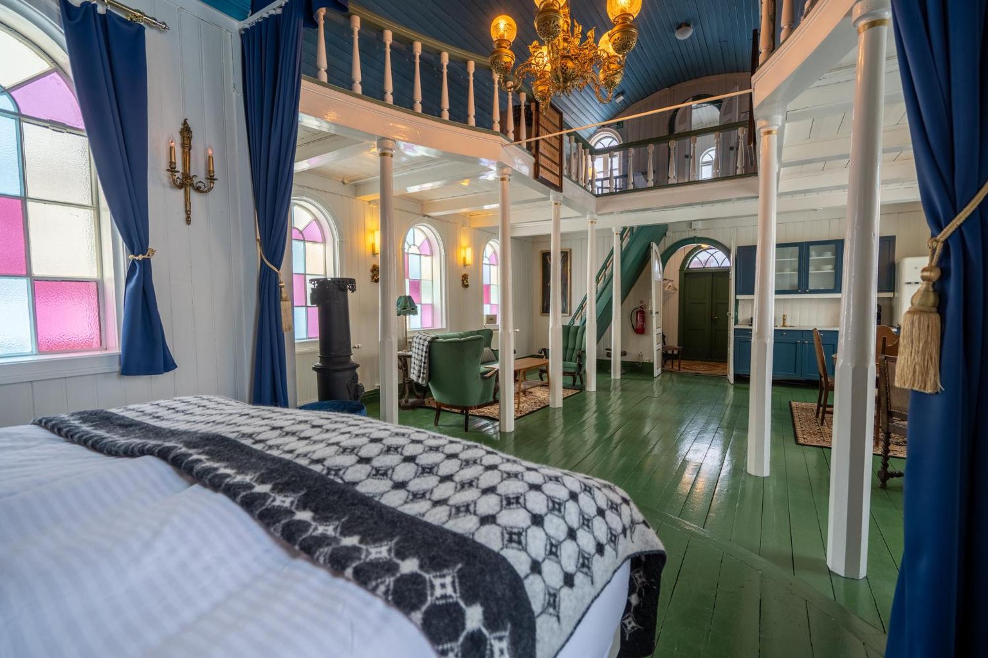 Hotel Bloenduos Eksteriør bilde