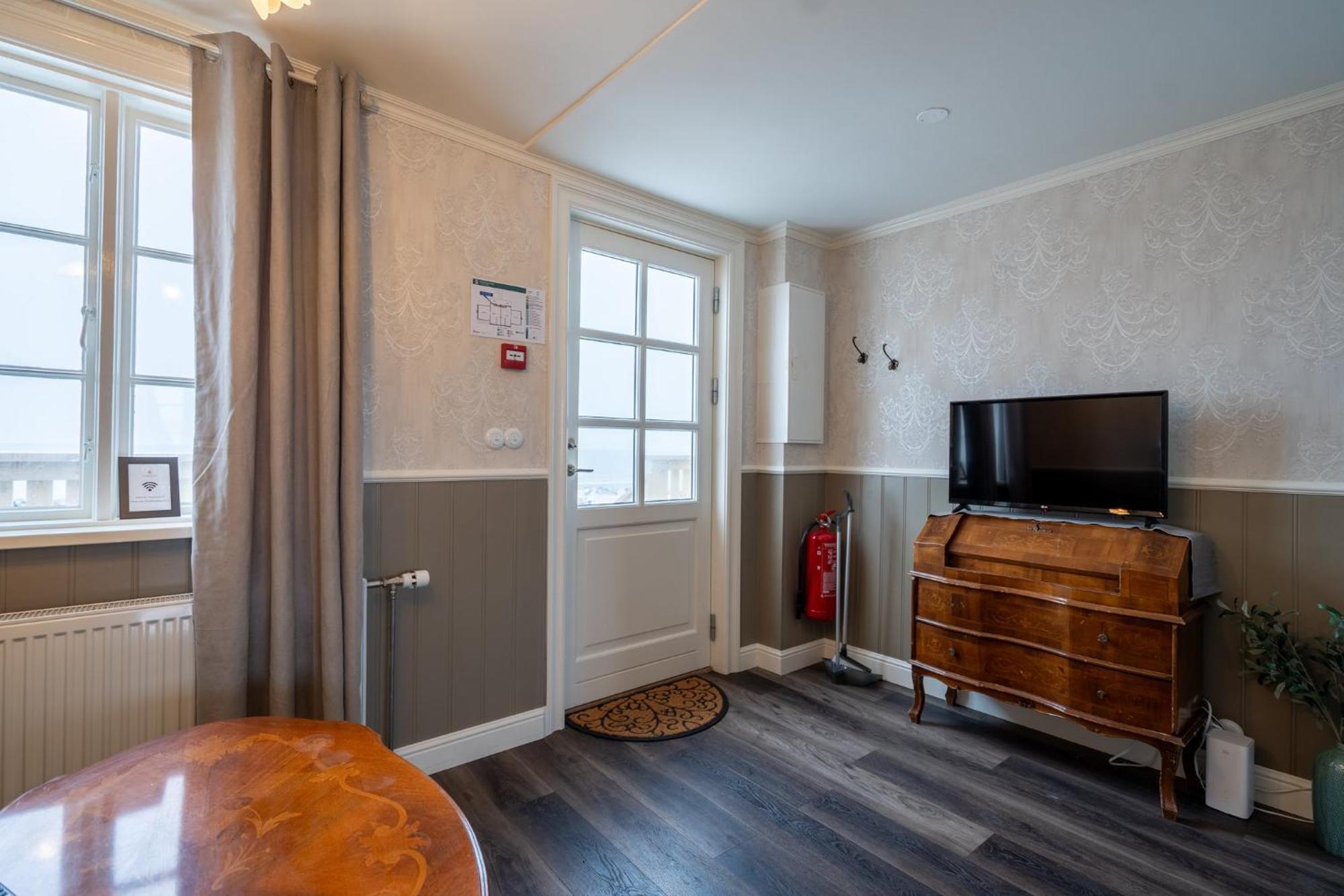 Hotel Bloenduos Blonduos Eksteriør bilde