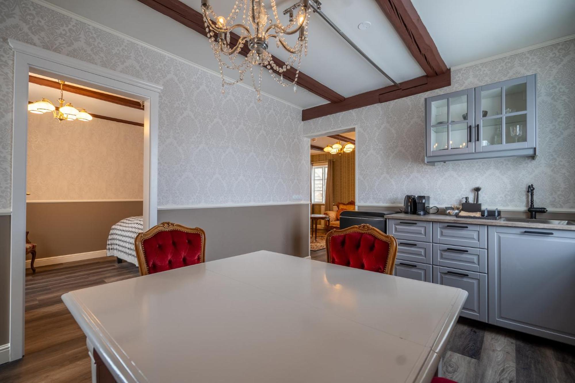 Hotel Bloenduos Blonduos Eksteriør bilde