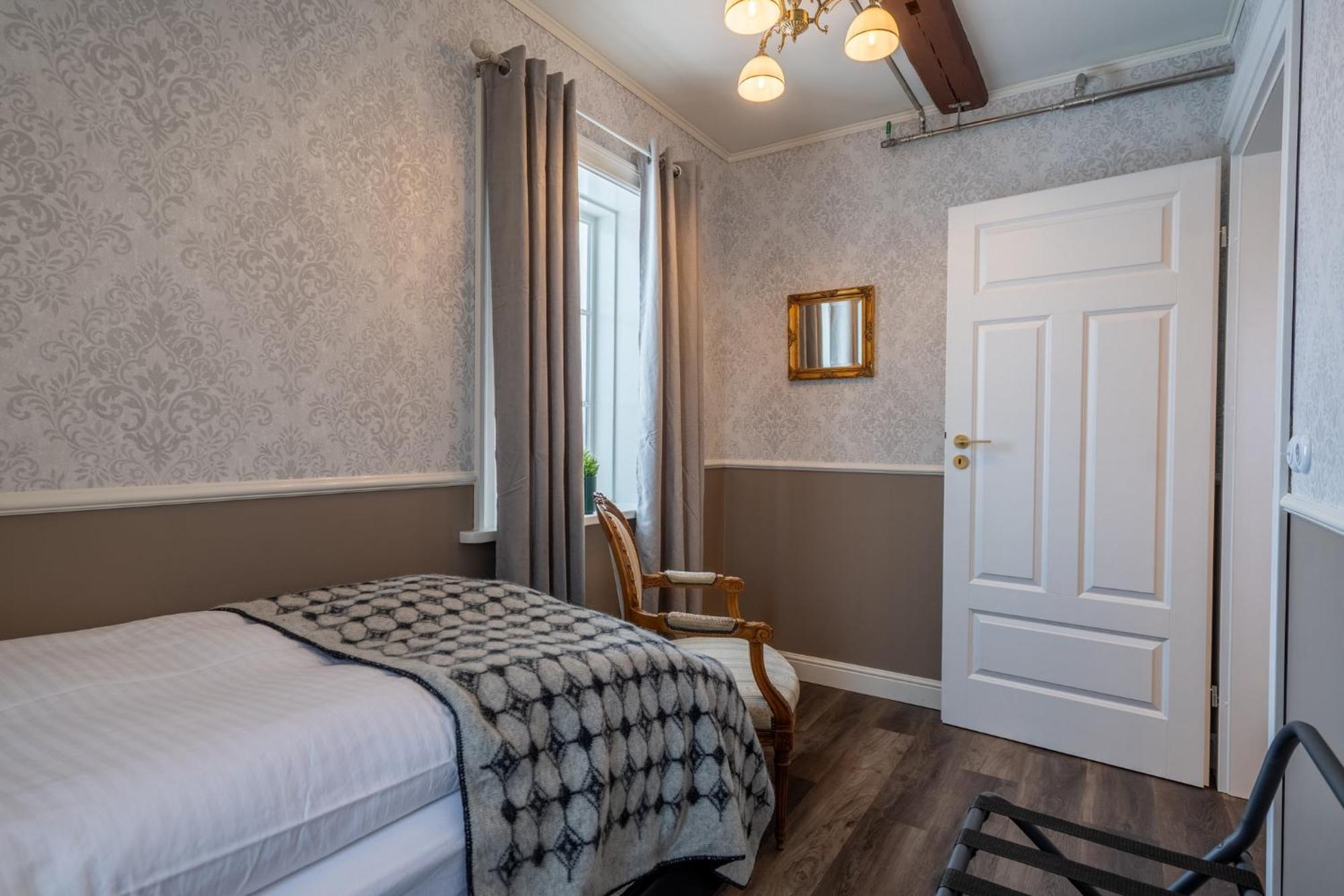 Hotel Bloenduos Blonduos Eksteriør bilde
