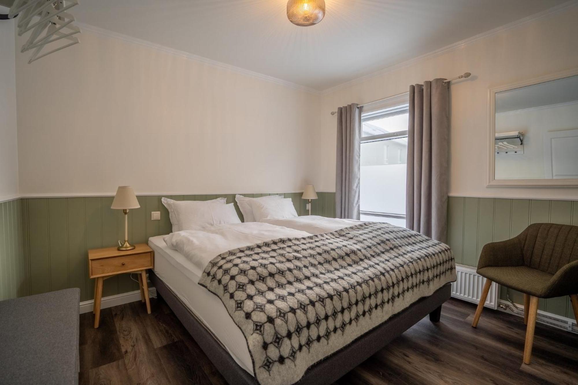 Hotel Bloenduos Blonduos Eksteriør bilde