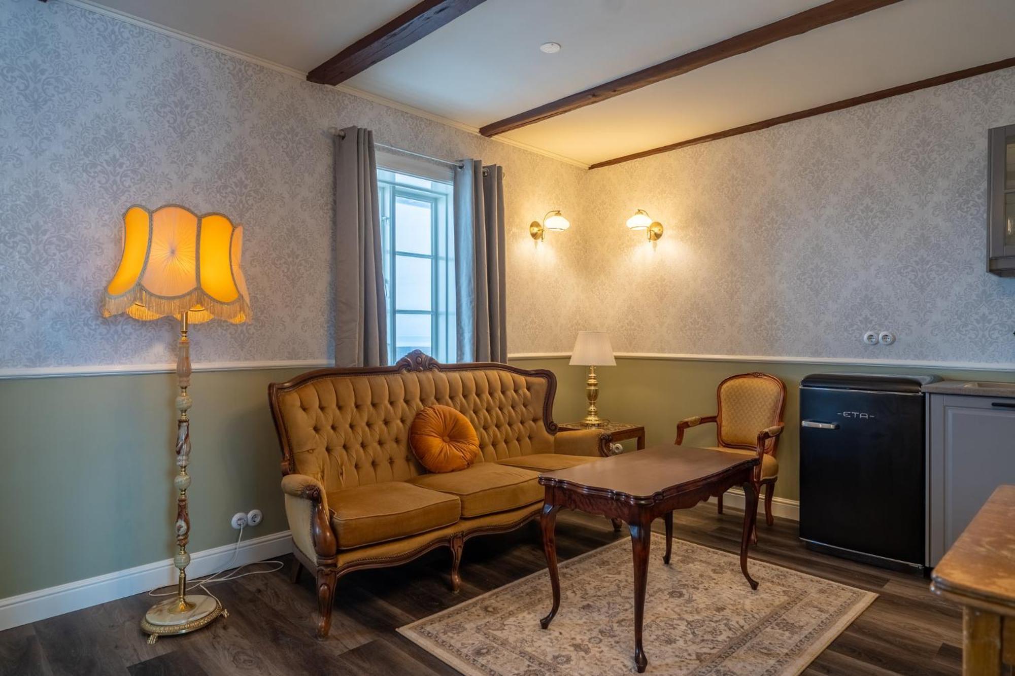 Hotel Bloenduos Blonduos Eksteriør bilde